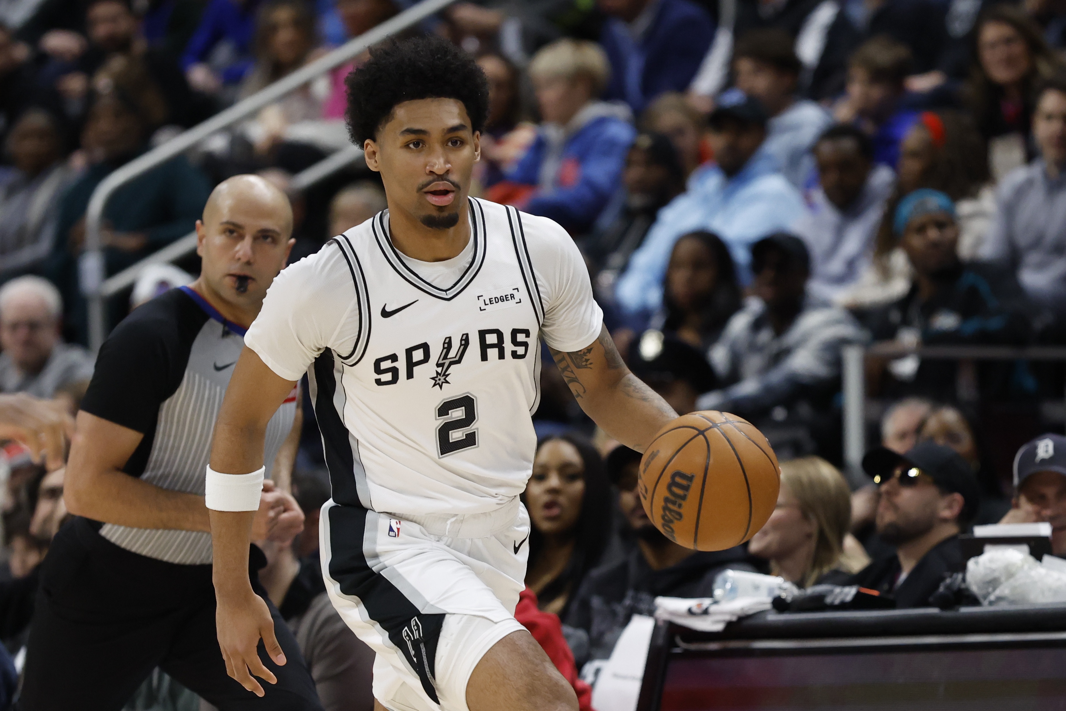 u8国际平台-【菜鸟】哈珀22分&amp;11中8 雷诺22分10板2断 克尼佩尔13分&amp;三分7中1